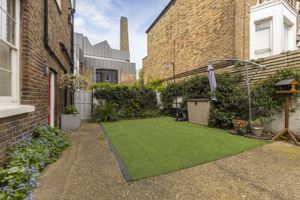 Photo 13- click for photo gallery